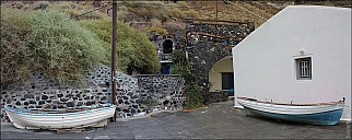 04Santorini2Walk_13_IMG_4326-27.jpg