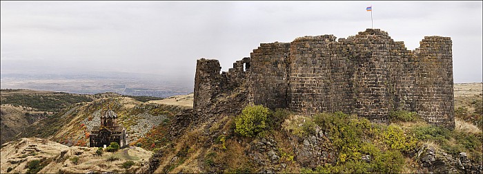 02Armenia-003a_MG_1936-54a-abc.jpg: 1900x687, 635k (2015-10-24, 23:52)