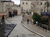 2018-12-Israel-balcony-05__C200212.jpg