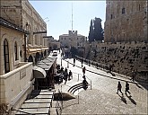 2018-12-Israel-balcony-09__C251068.jpg