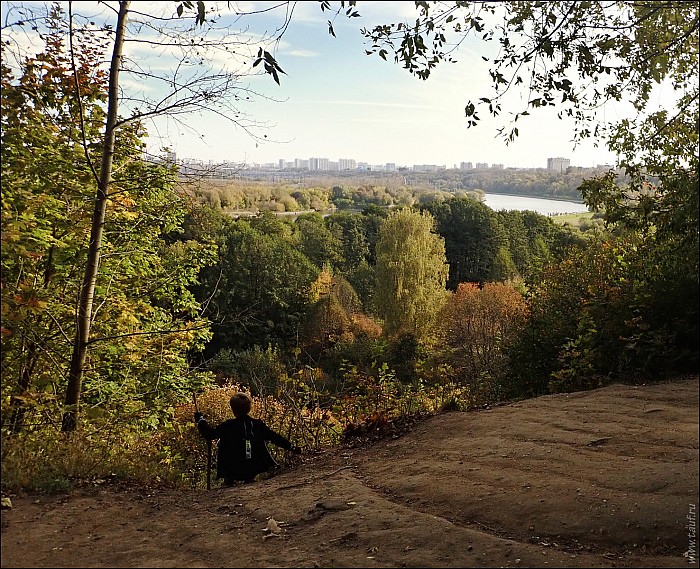 2020-10-04-Kolomenskoe-October-20-041416-abc.jpg: 1476x1200, 880k (2020-11-02, 20:26)