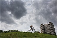 HappyJumping_13_IMG_5658-abc.jpg: 1000x668, 124k (2011-08-15, 00:07)